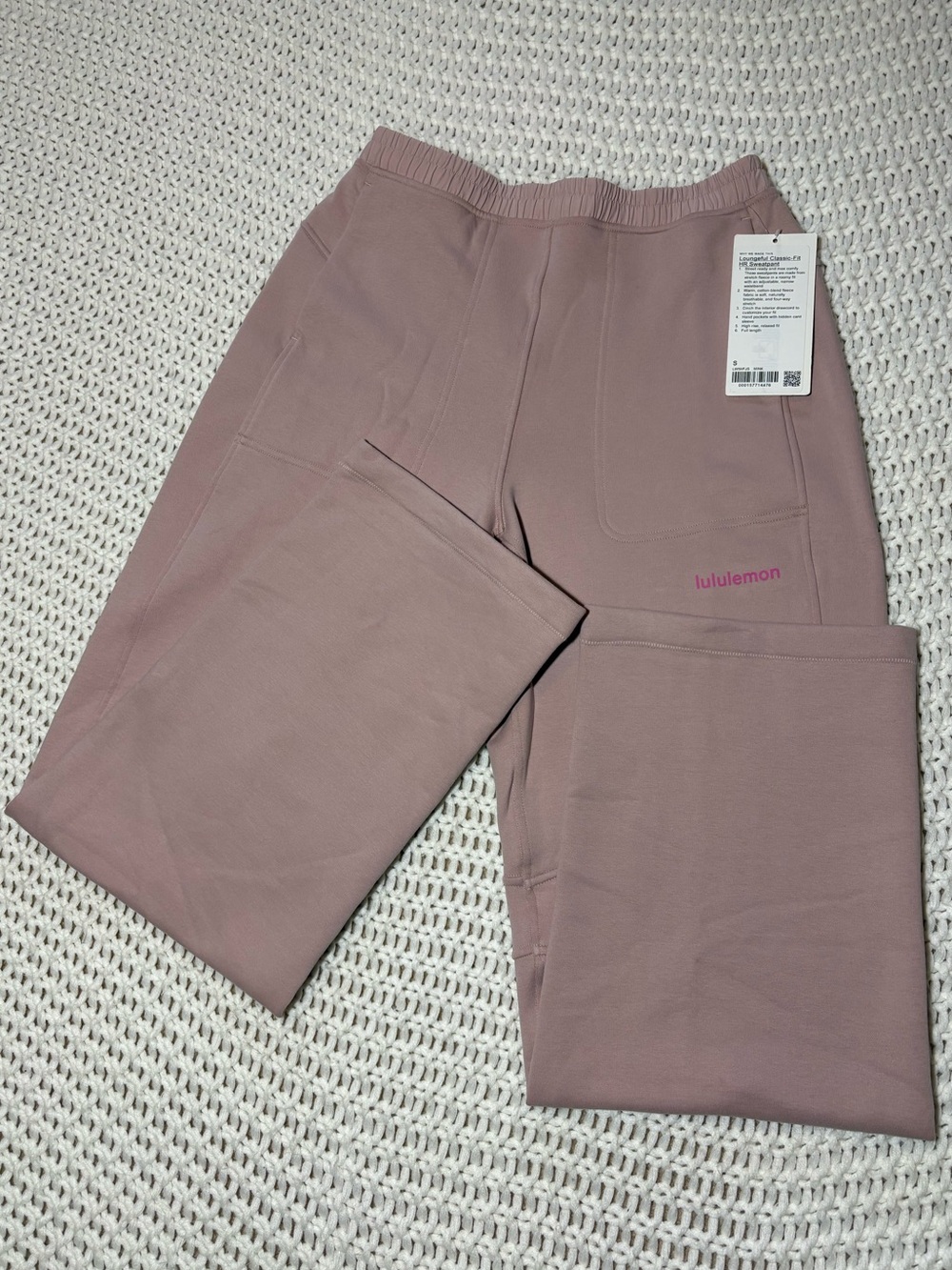NWT lululemon mink berry loungeful classic hr sweatpant size small